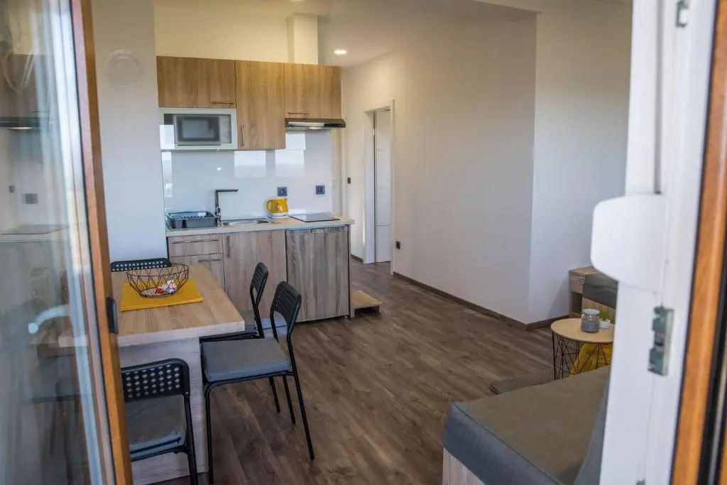 Apartmani Petra i Tea