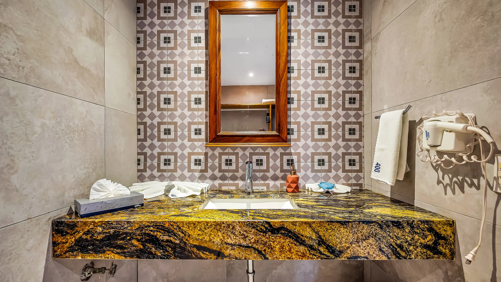 Marboka Hotel & Suites
