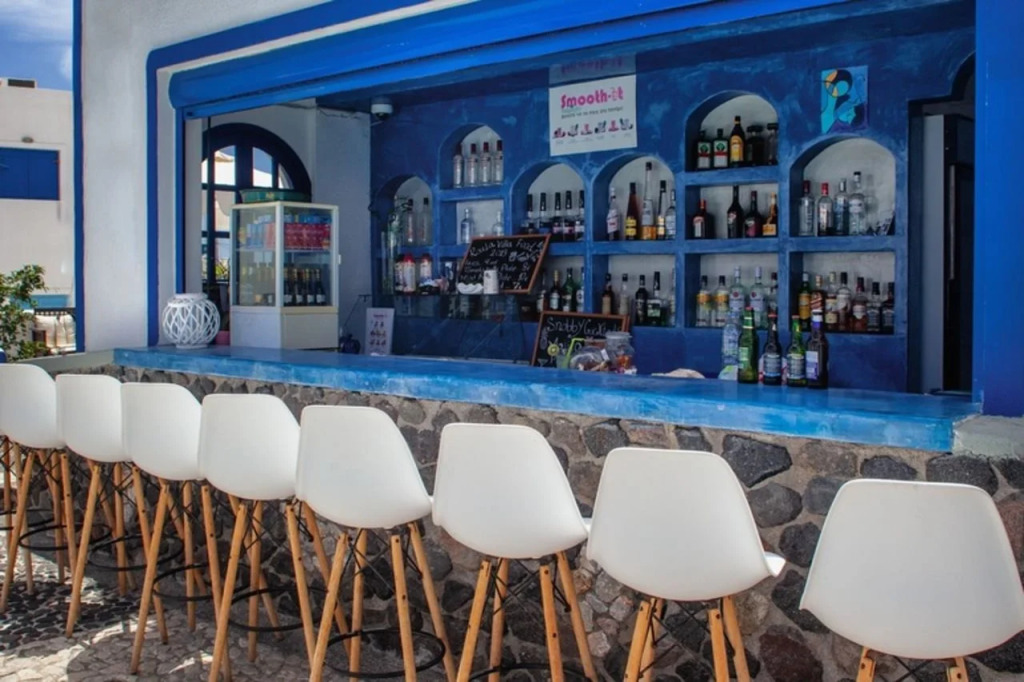 Roula Villa Studios & Apartments