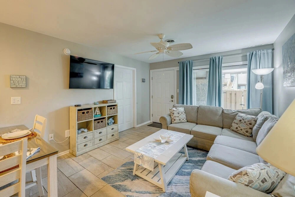Walk to Beach! Ocean City Family Condo
