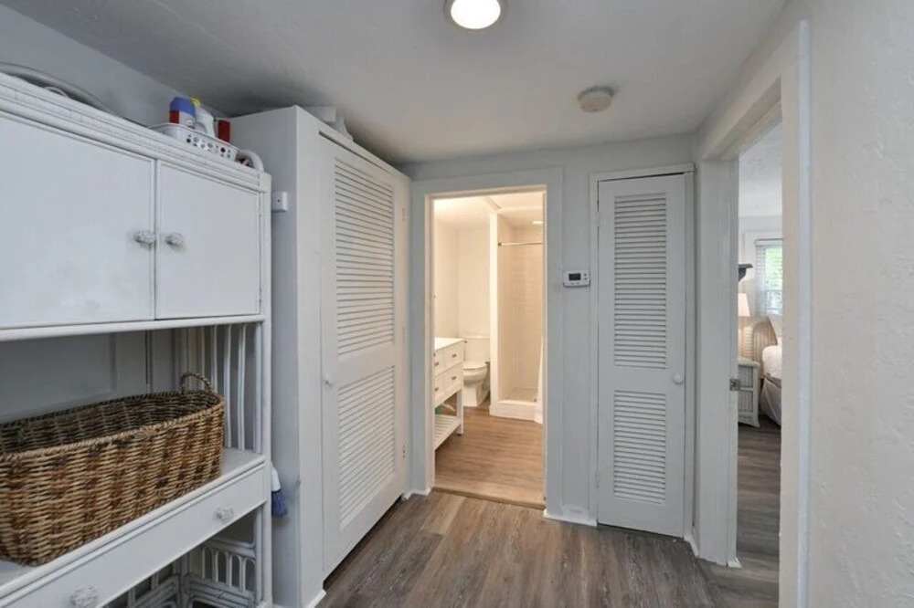 Avenue F #54471 - 1 Br Home