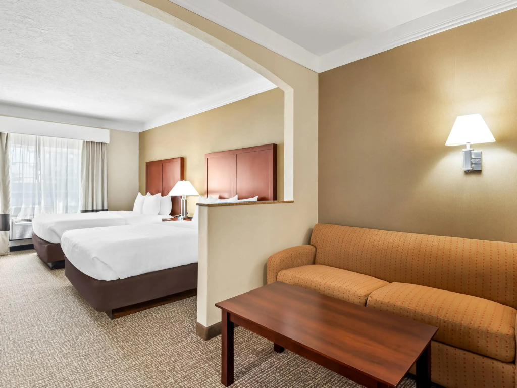 Comfort Suites Linn County Fairground and Expo