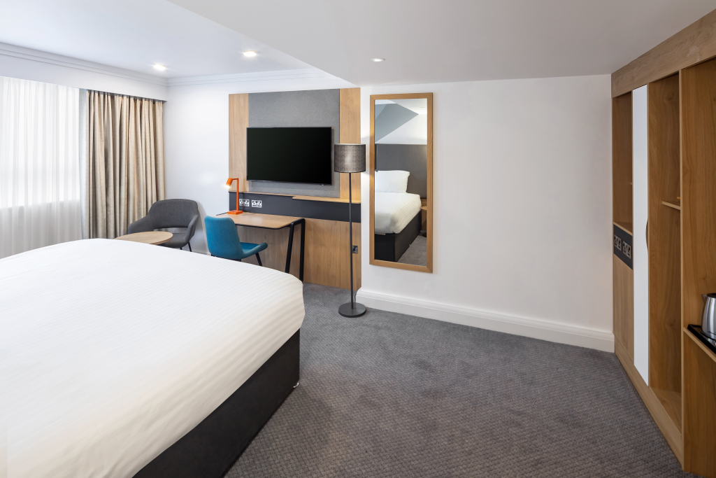 Holiday Inn Aylesbury by IHG