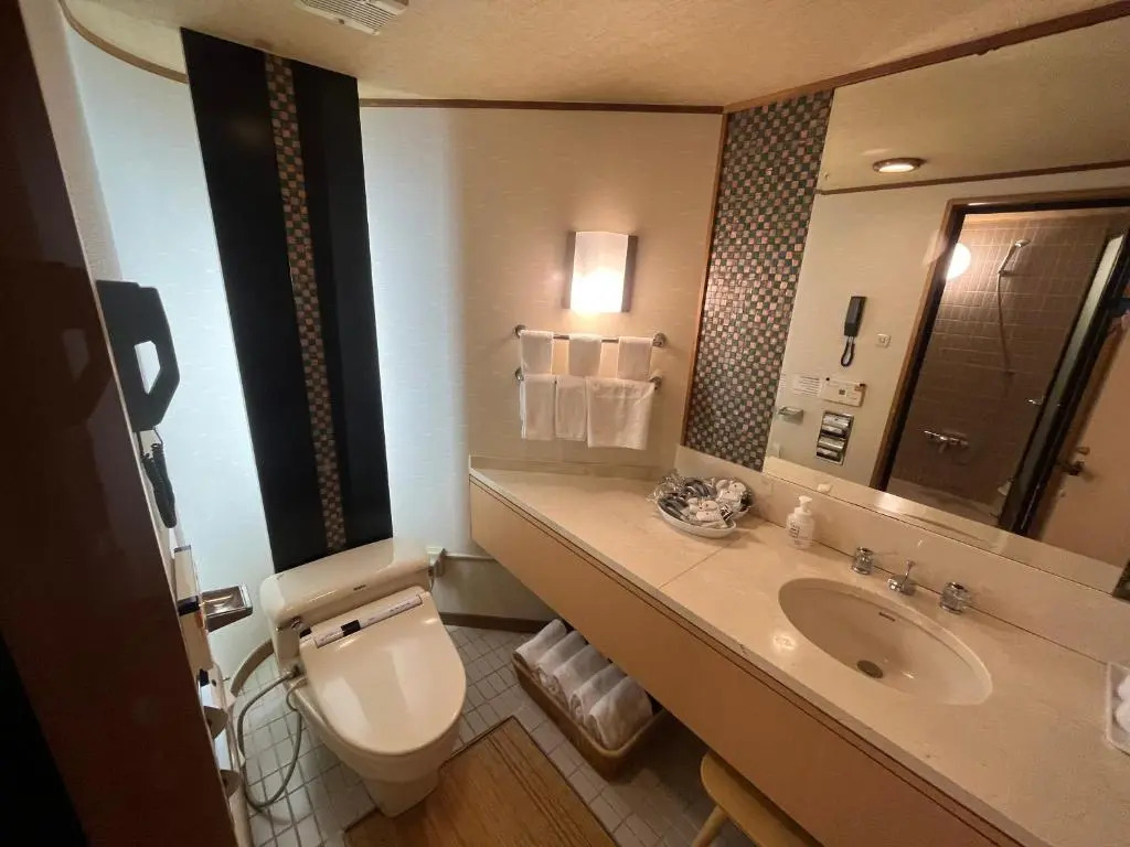 Jasmac Plaza Hotel