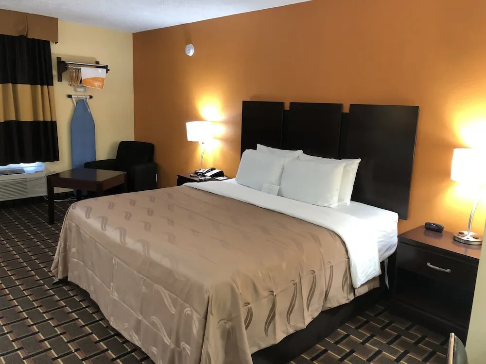 Quality Inn