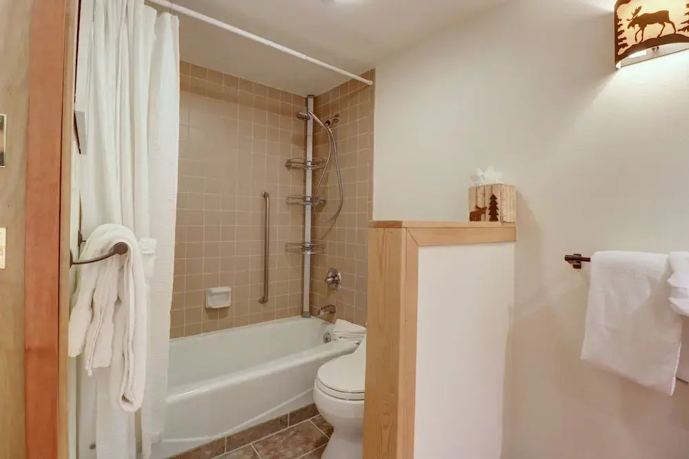 VS551 Village Square 1 Br 1 Ba