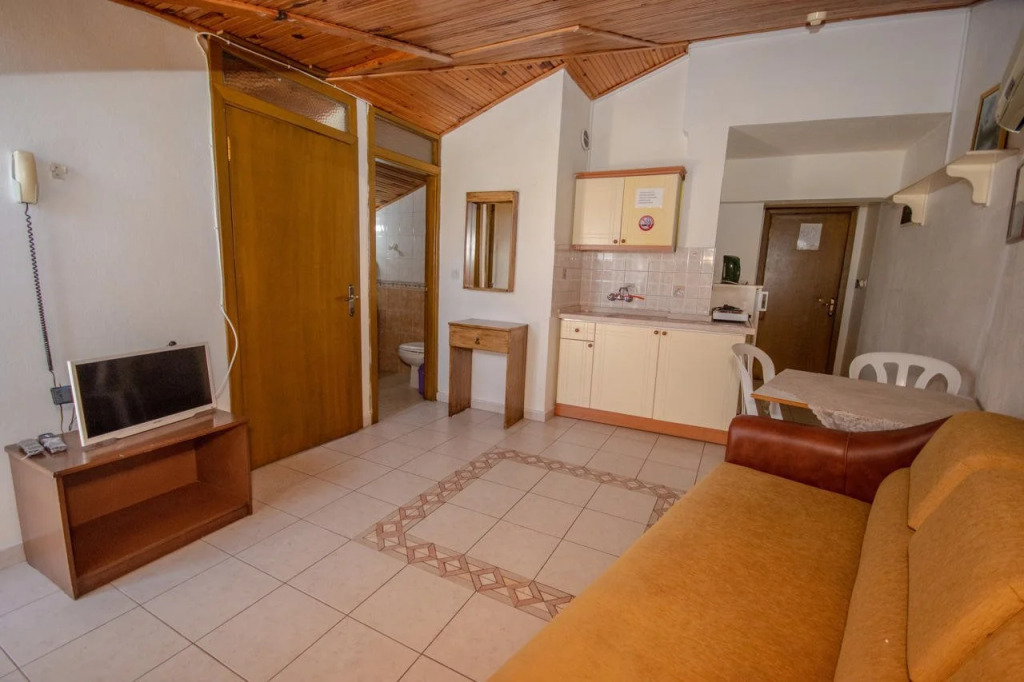 Kamelya Apartments
