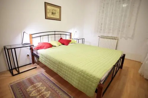 Bonus Apartments