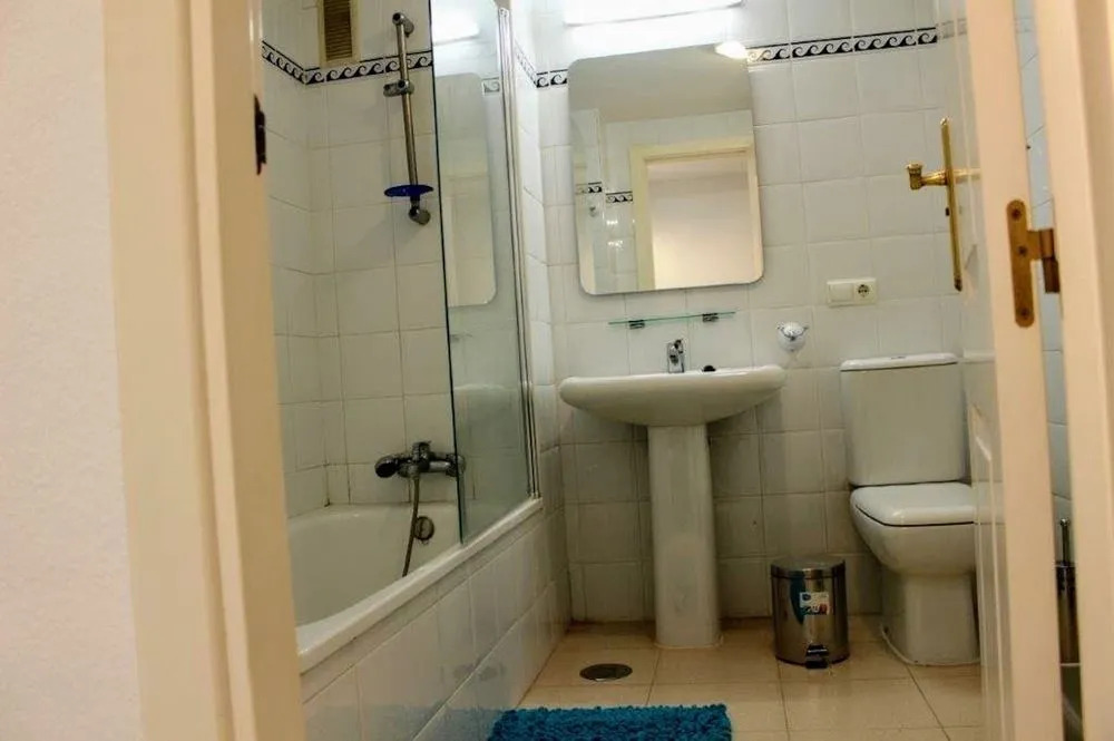 Blue Kingfisher Apartment
