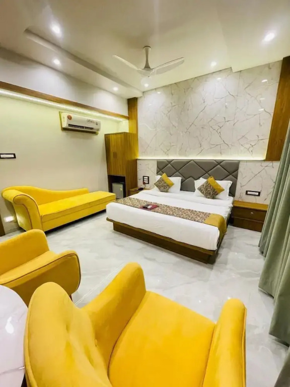 HOTEL DOUBLE CROWN Mumbai AIRPORT T2