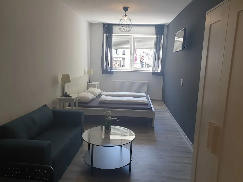 Shivas City Aparthotel