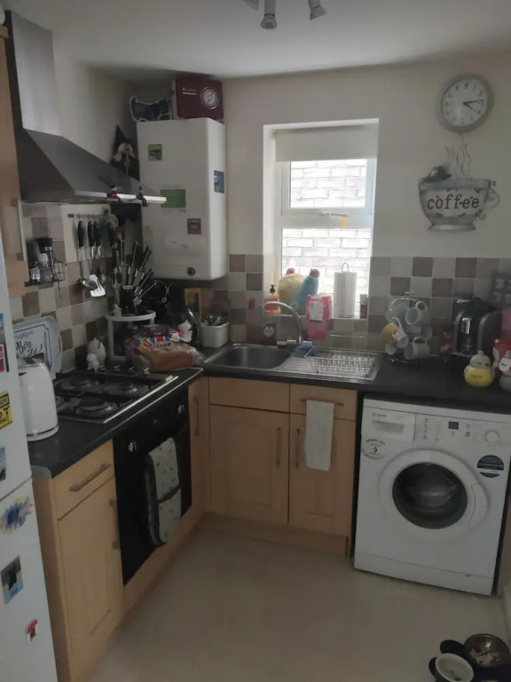 Captivating 1-bed Apartment in Bournemouth