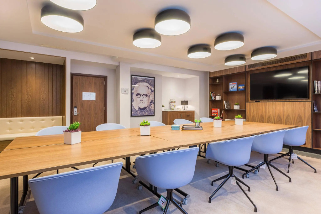 Courtyard by Marriott Glasgow Airport