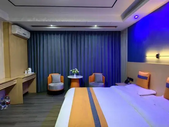 Zibai Sanya Hotel