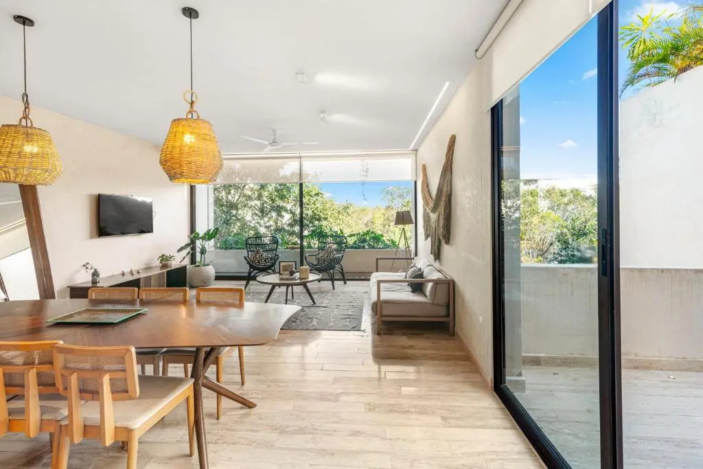 307 Amazing jungle view apartment
