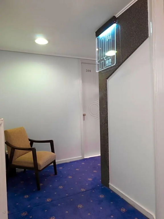 Alex Hotel