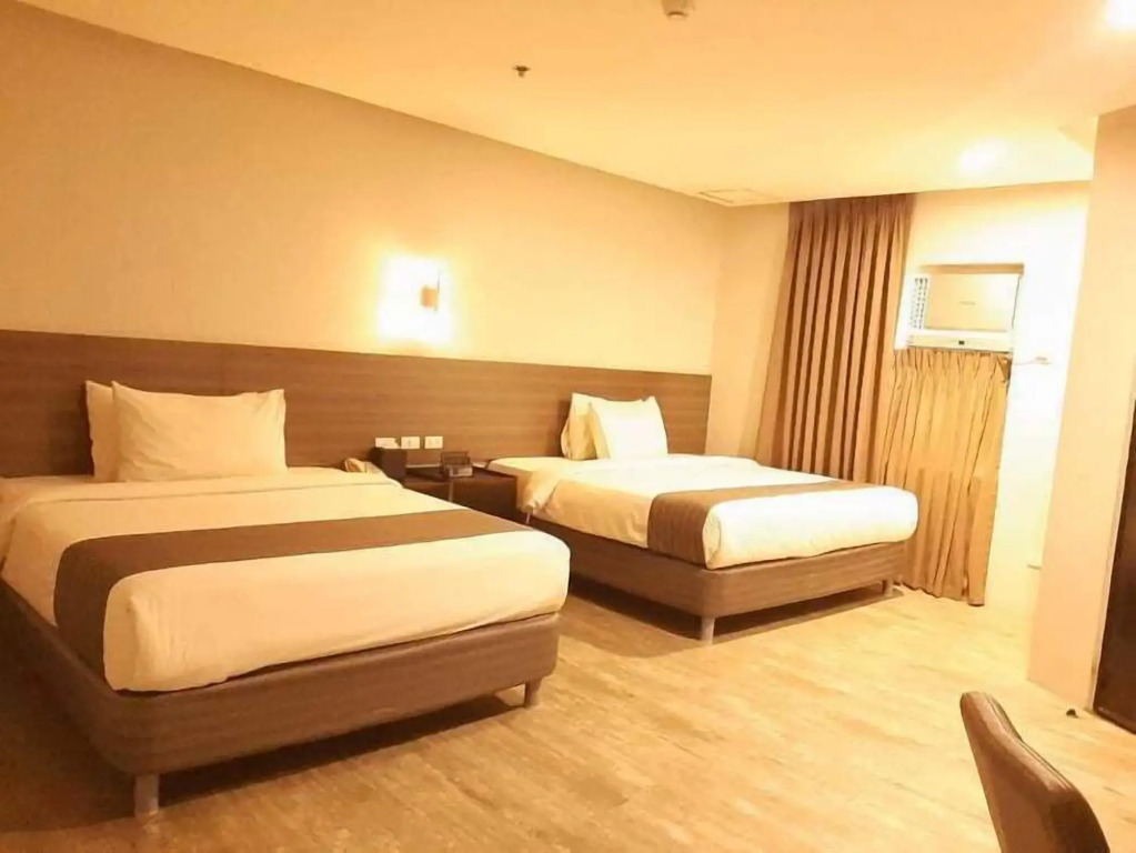1A Express Hotel