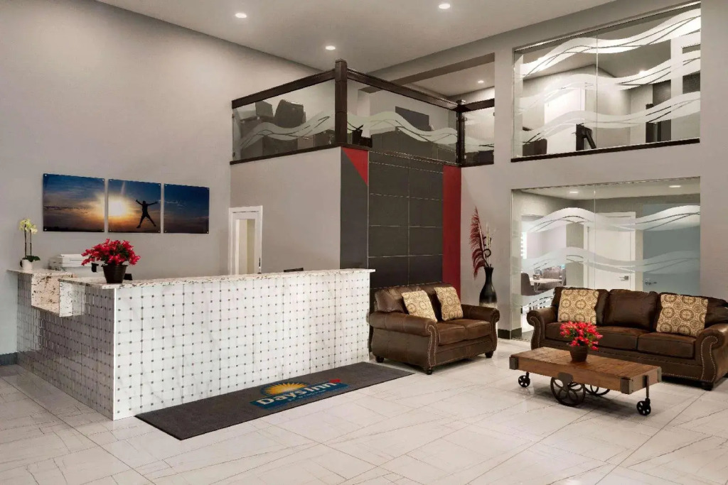 Ramada by Wyndham Wainwright