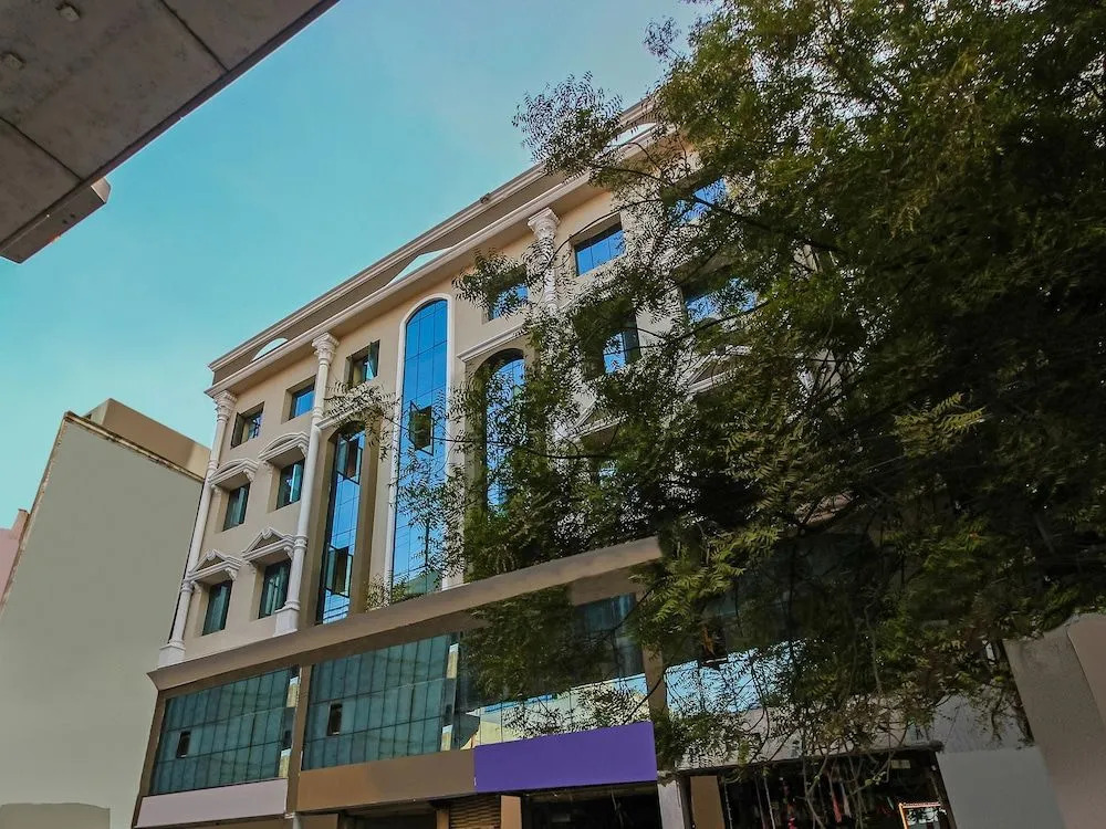 OYO 23191 Flagship Hotel Raj Madan Ameerpet