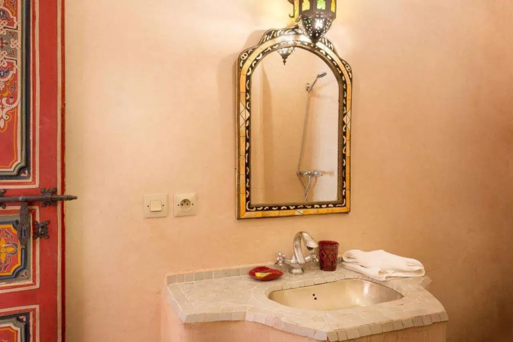 Riad Julia