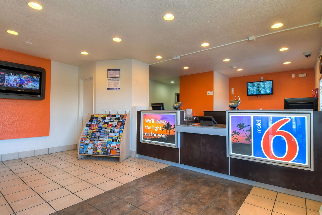 Motel 6-Stanton, CA- Anaheim West