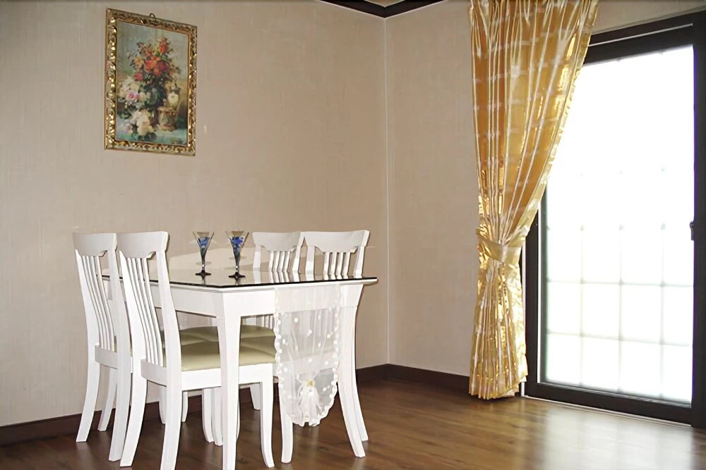 Boryeong Blue Hill Pension
