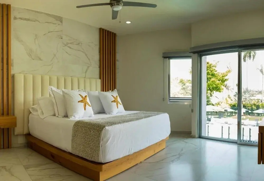 Xhiara Hotel