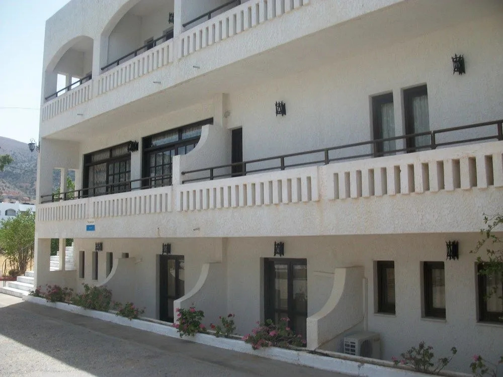 Efi Hotel