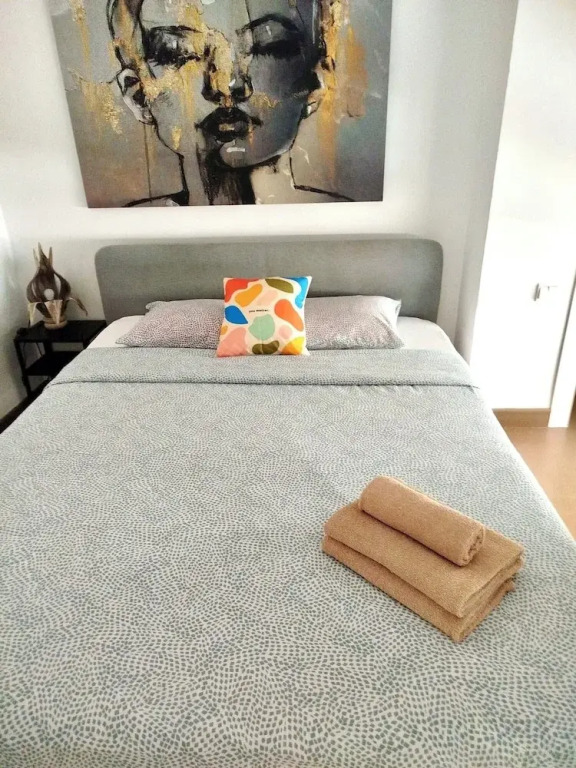 Soho Boho Apartments - with sunny rooftop terrace and fiber optic internet
