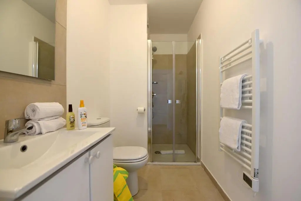 Residence Marina di Bravone - appartement 4 personnes Vue Mer RDC N187