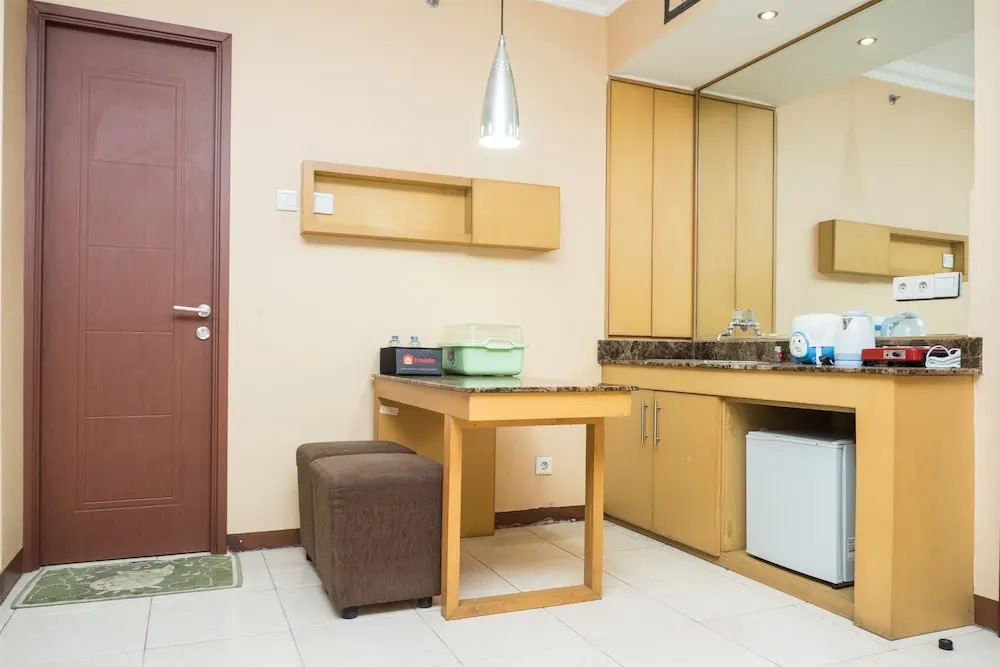 Spacious Studio Room at Grand Setiabudi Apartment