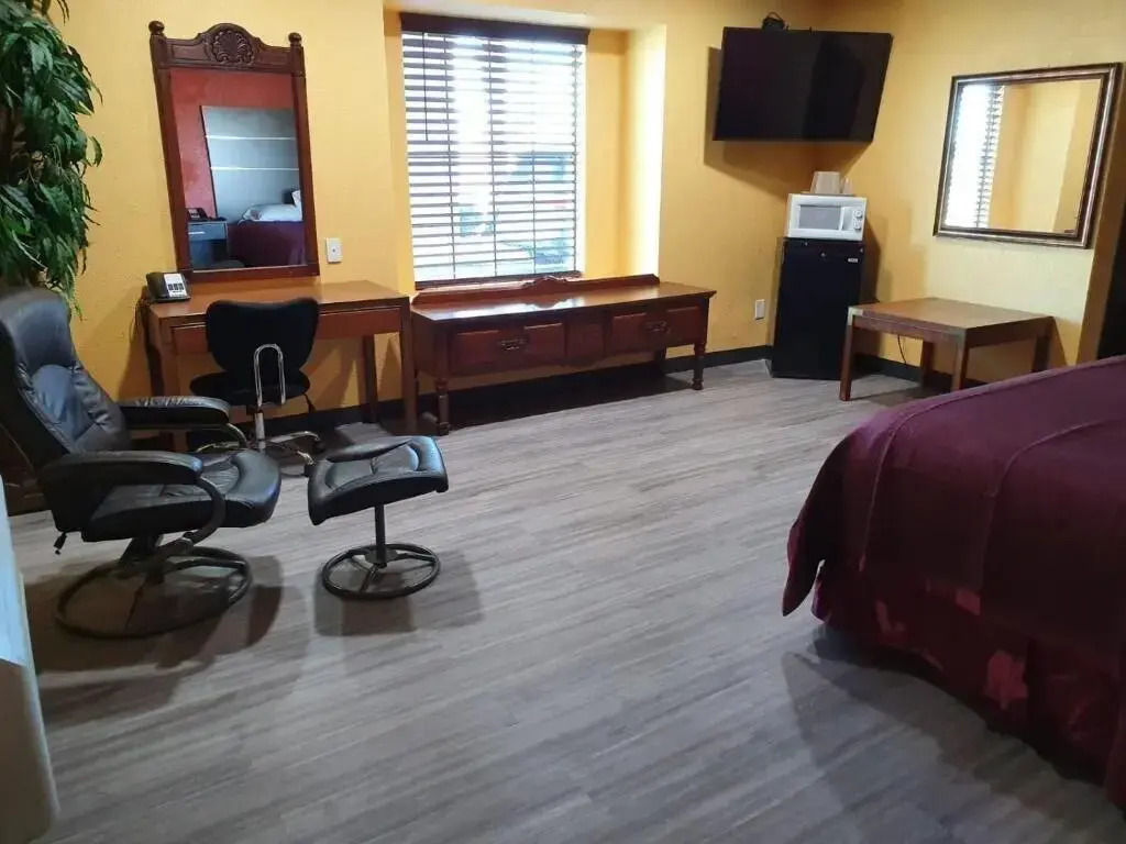 Chaparral Motel Hallettsville