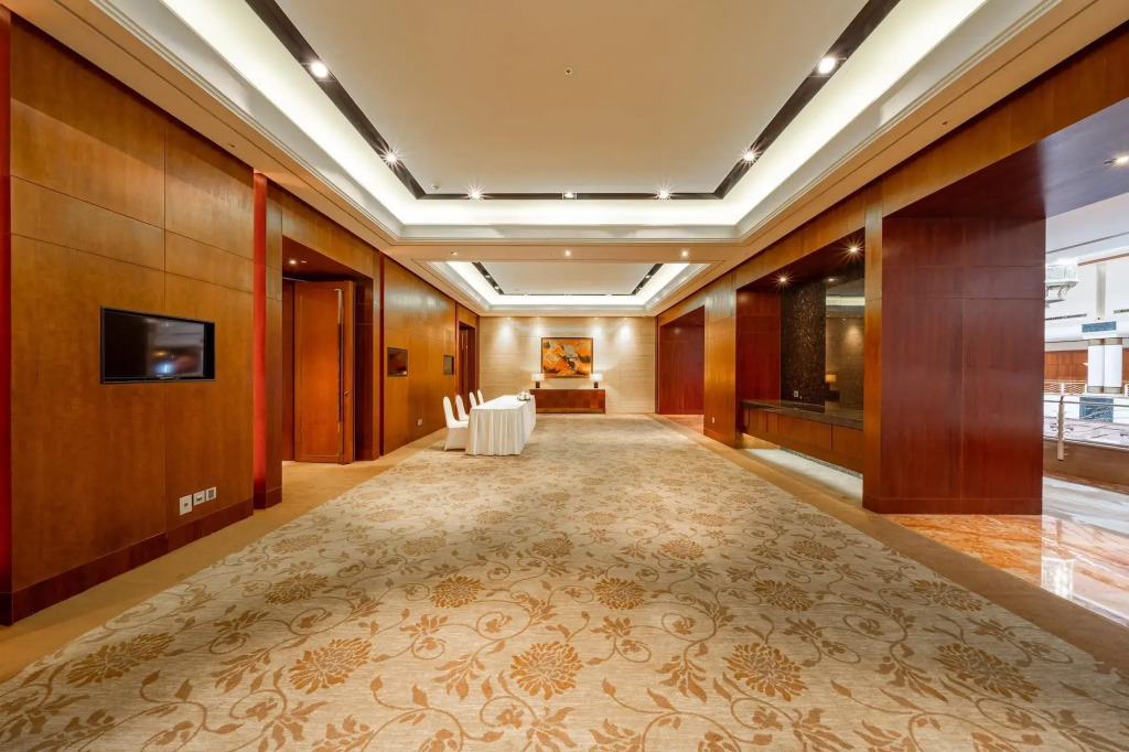 Lotte Hotel Saigon