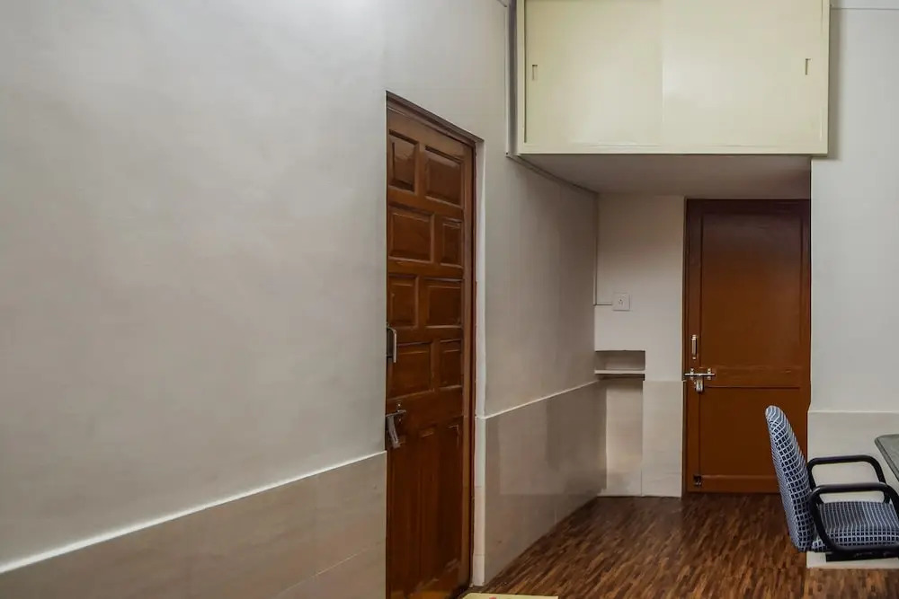 OYO Home 11874 Cozy 3BHK Goverdhan Villas