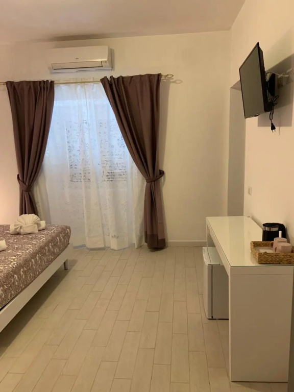 GHR Navona Inn