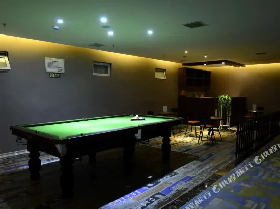 Yes Hotel