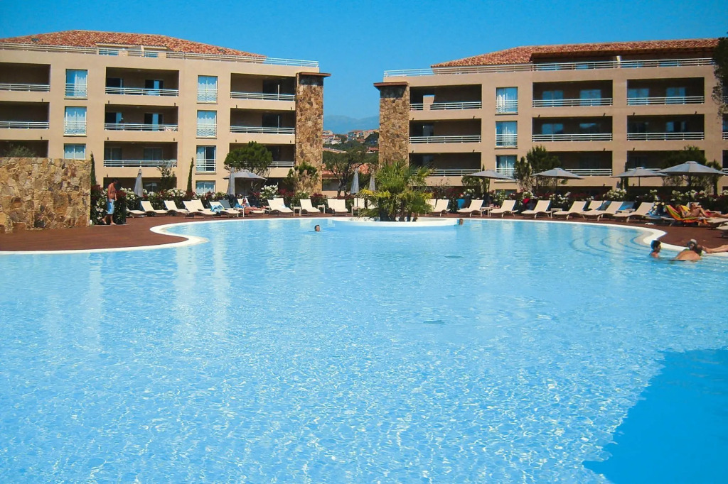Residence Salina Bay, Porto Vecchio, Apartment garden side