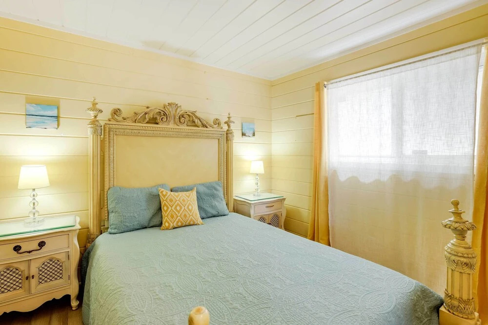 Between the Dunes: Breezy Beachfront Oceano Home!