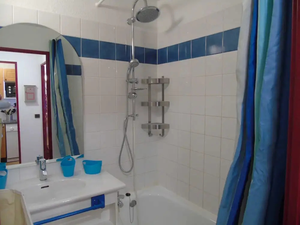 Lou Services Apartment CHAV43 LSI 001