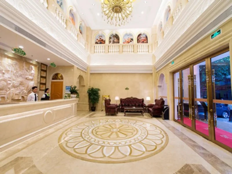 Vienna Hotel Guangzhou Songnan