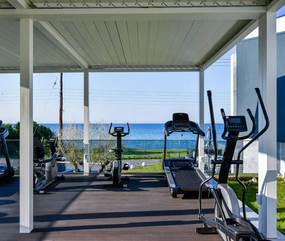 Crystal villas & suites