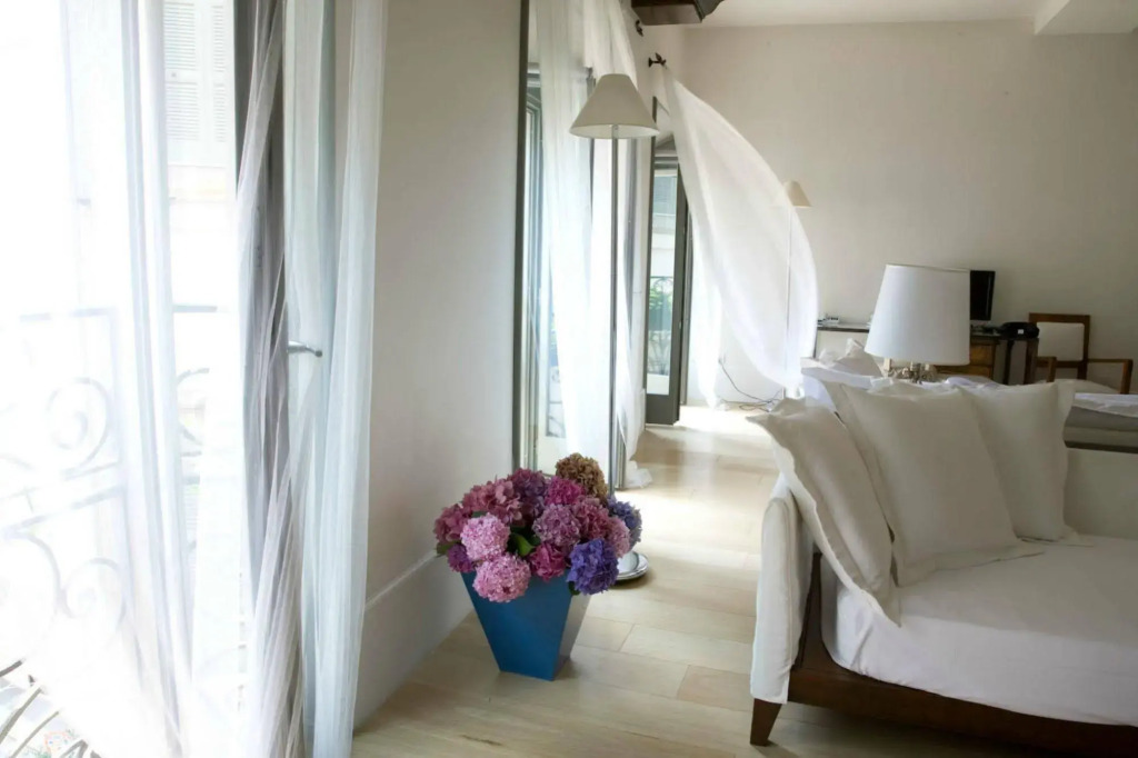 Milano Suites