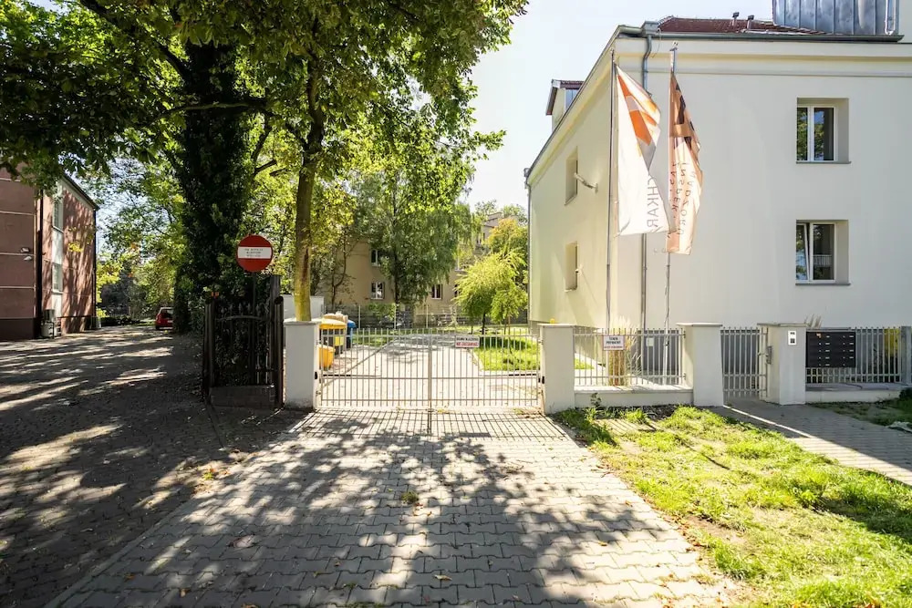 Rycerska Apartments by Renters