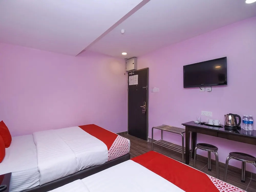 98inn by OYO Rooms