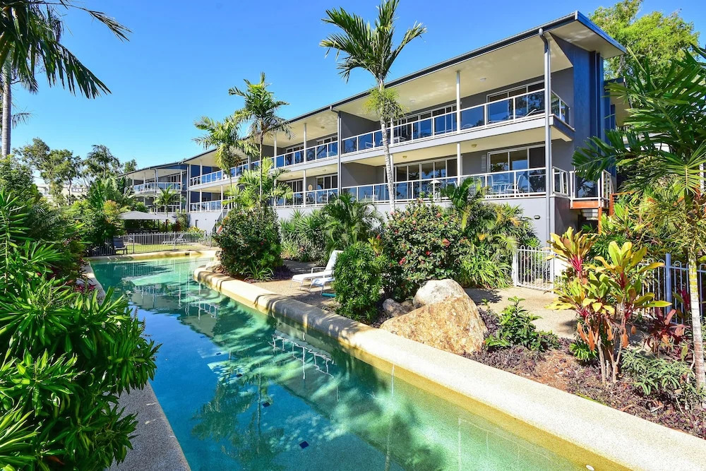 Blue Water Views Apartments