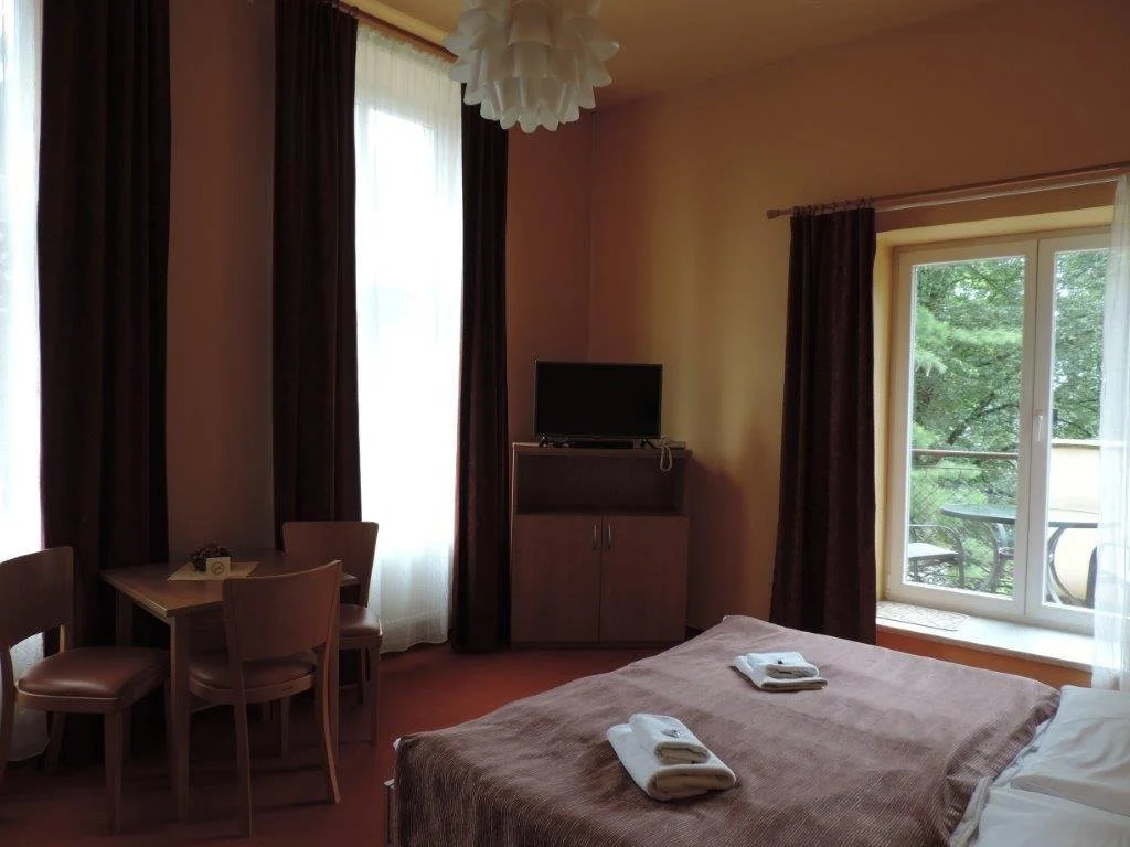 Hotel Hron