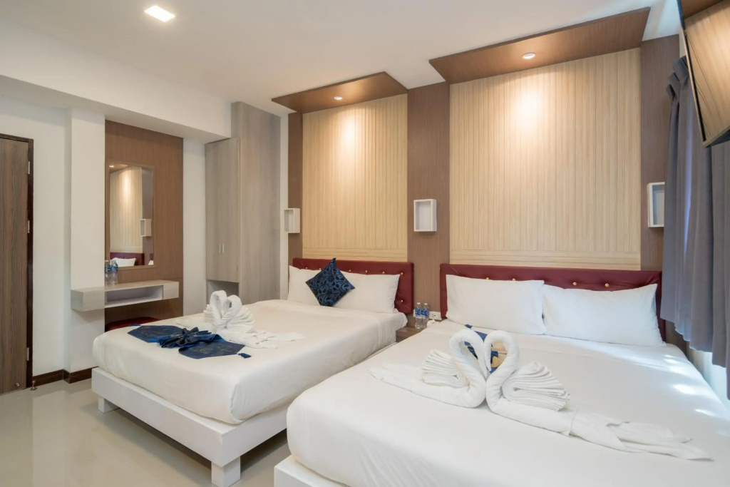 Baan Thai Beach Side Residence, Patong Beach