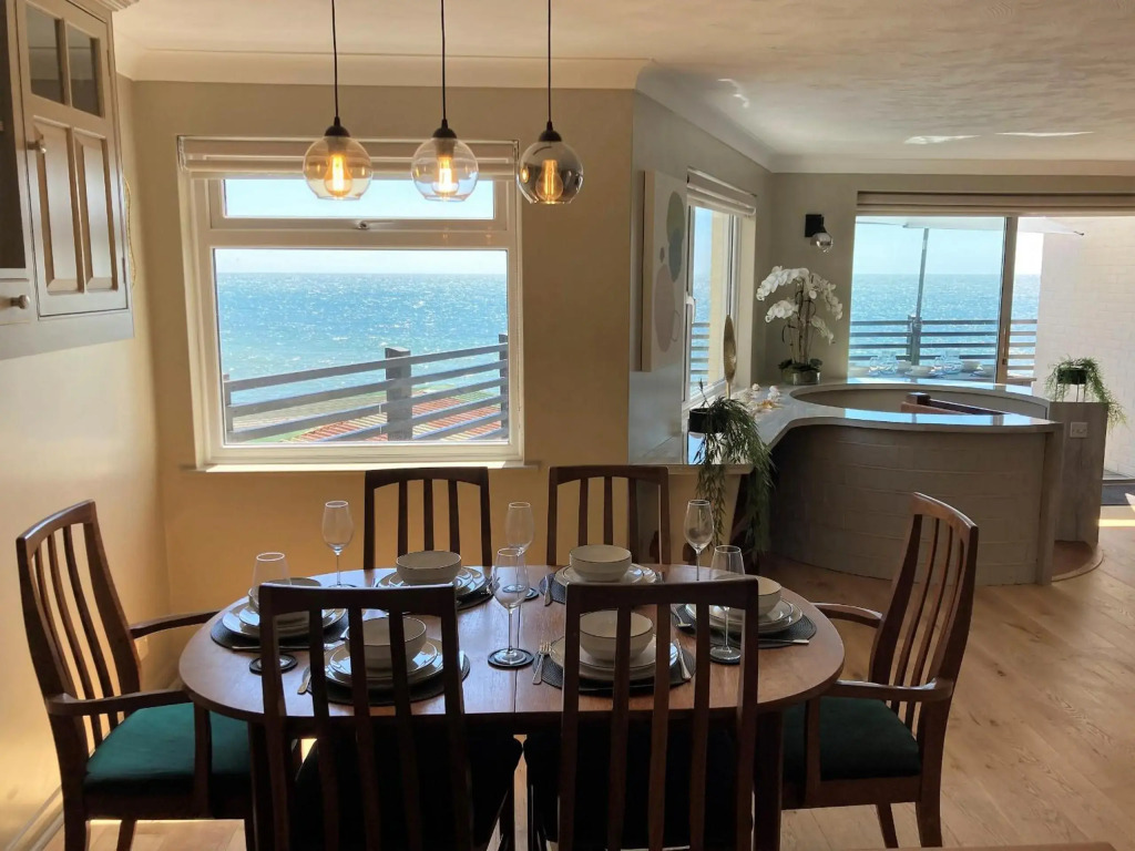 Sandpipers - Pet friendly