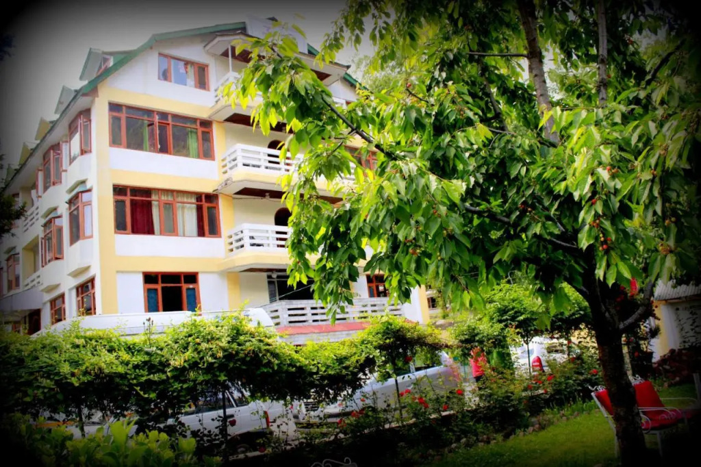 Zarim Hotel Manali