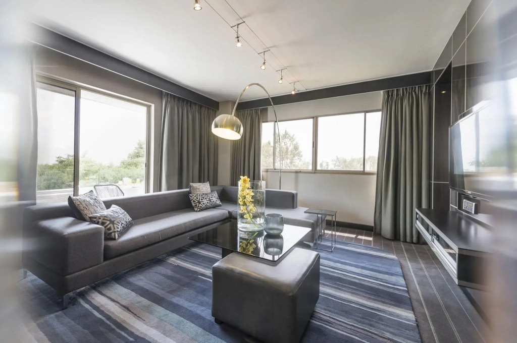 The Maslow Hotel, Sandton